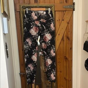 Floral Black Leggings